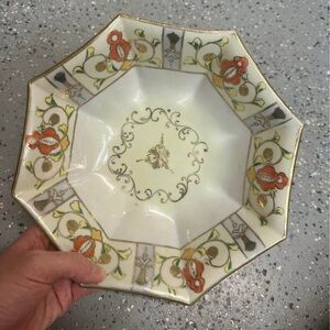 1930s Vintage Nippon Japanese Hand Painted Octagon Bowl